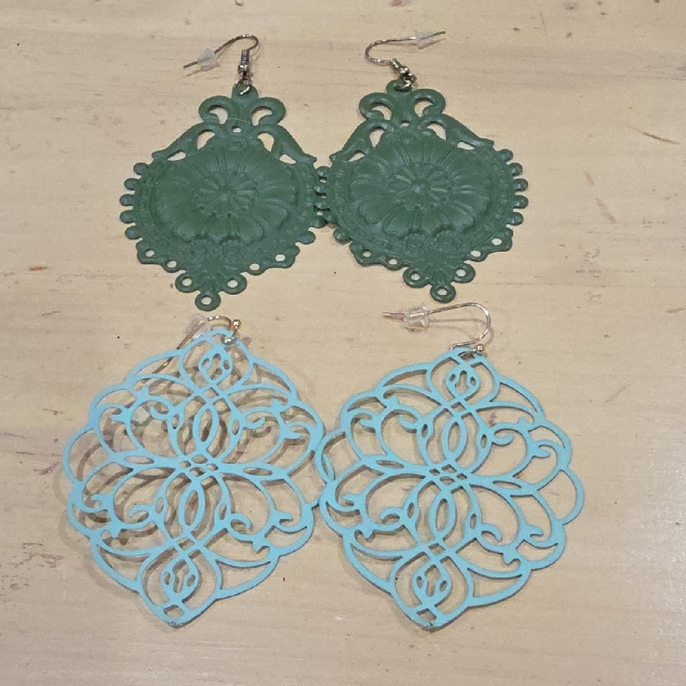 Plunder Bundle Green and Blue Filigree Earrings